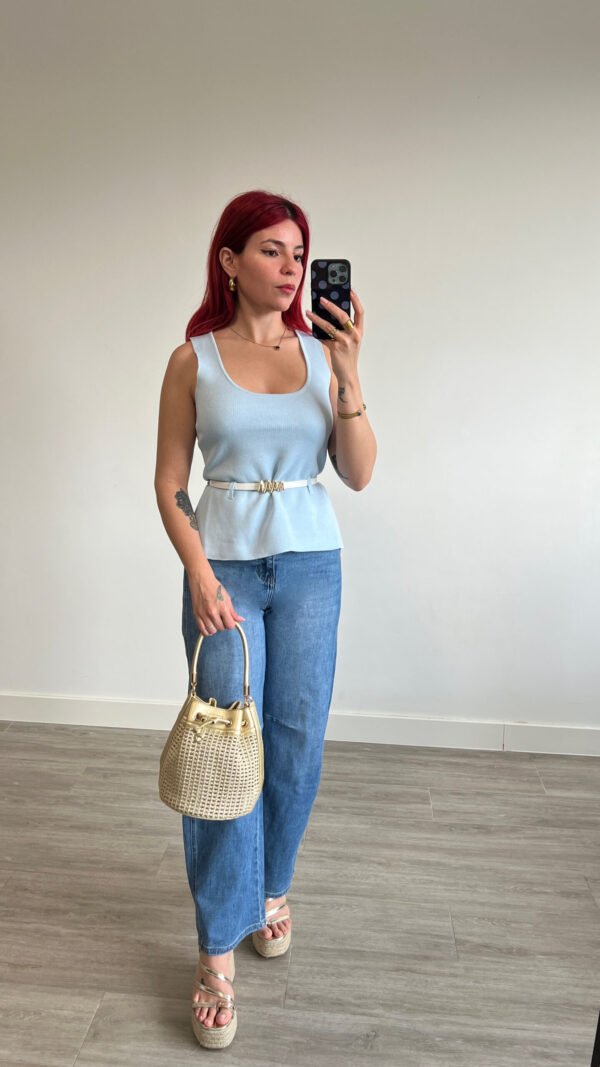 Top de Punto con Cinto Polipiel