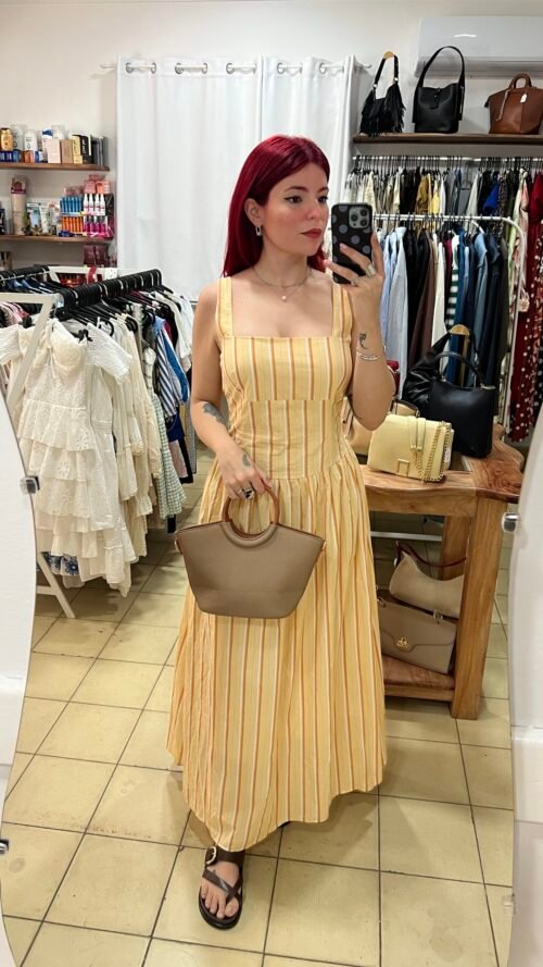 Vestido Largo Corte de Princesa de Rayas