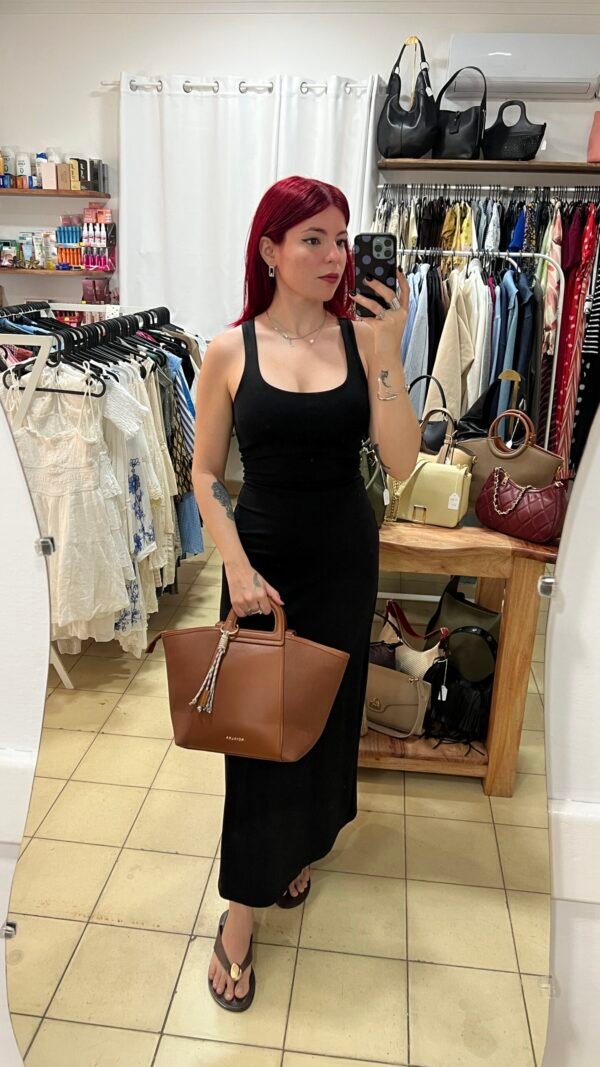 Vestido Largo de Punto Estilo Camiseta