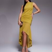 Vestido Largo Asimétrico Mostaza