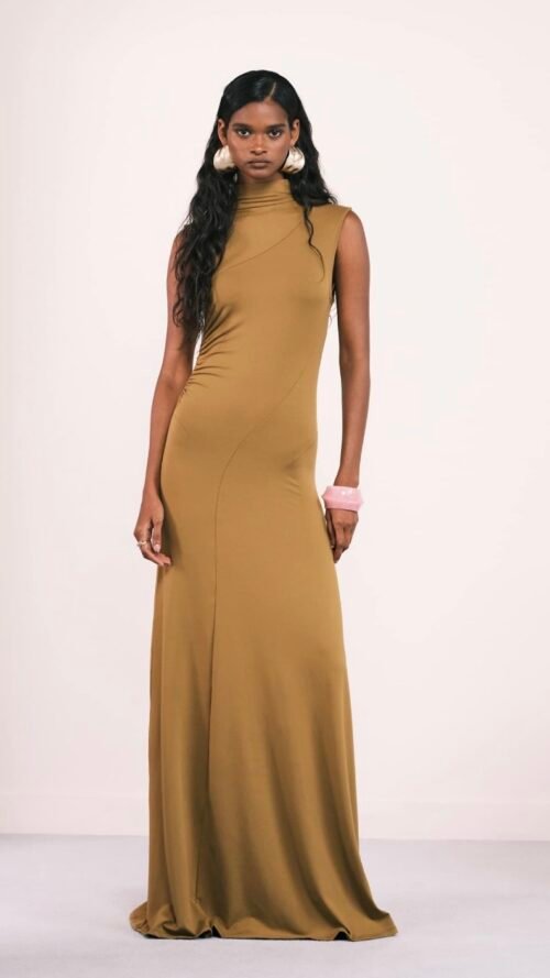 Vestido Largo Ajustado Mostaza