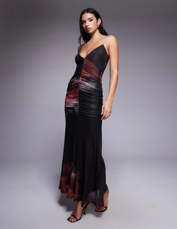 Vestido Largo de Tul Fruncido