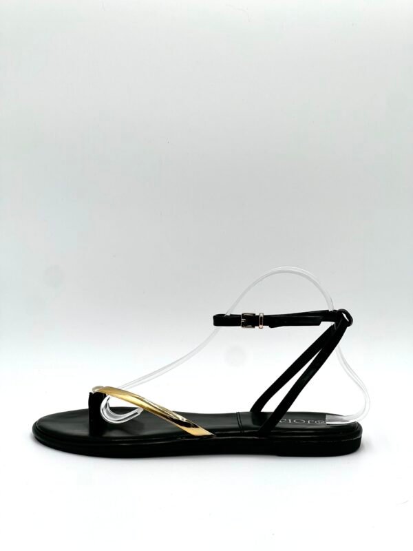 Sandalia Negra Agarrada al Tobillo