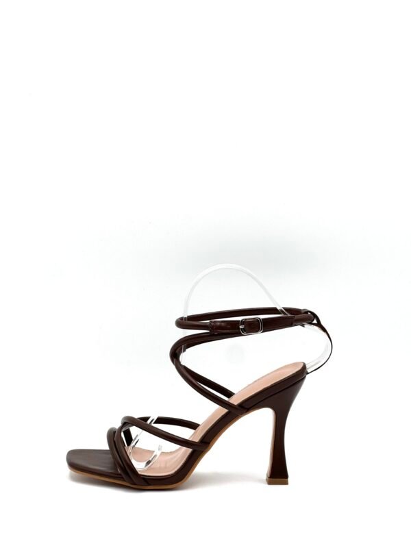 Tacón Carmelita de Tiras