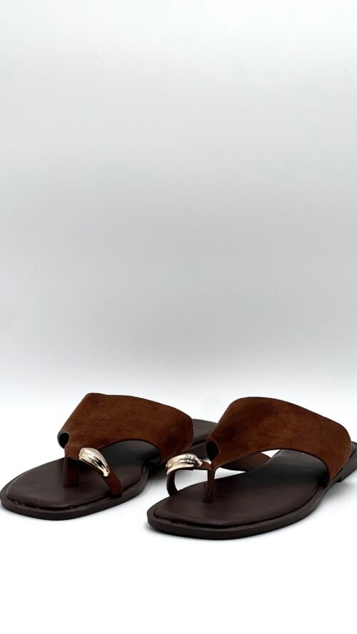 Sandalia Chocolate Dedo Dorado