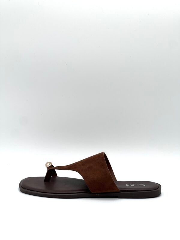 Sandalia Chocolate Dedo Dorado