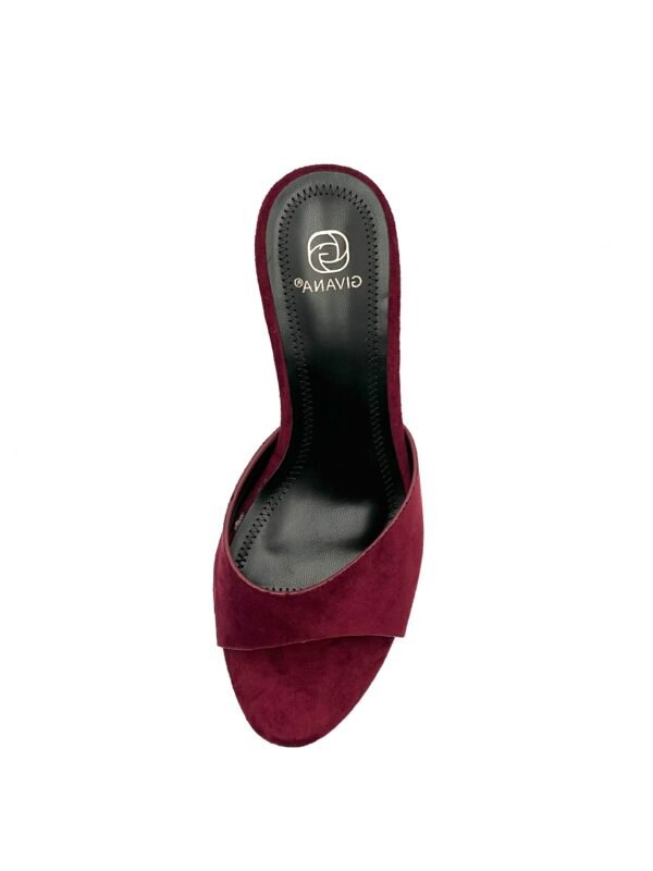 Tacón Rojo Vino Descalzado