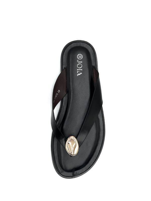 Sandalia Negra Descalzada Adorno Dorado