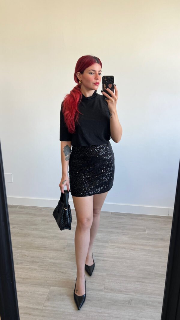 Saya Corta Lentejuelas