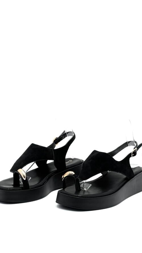 Sandalias de Plataforma Negra Anillo Dorado