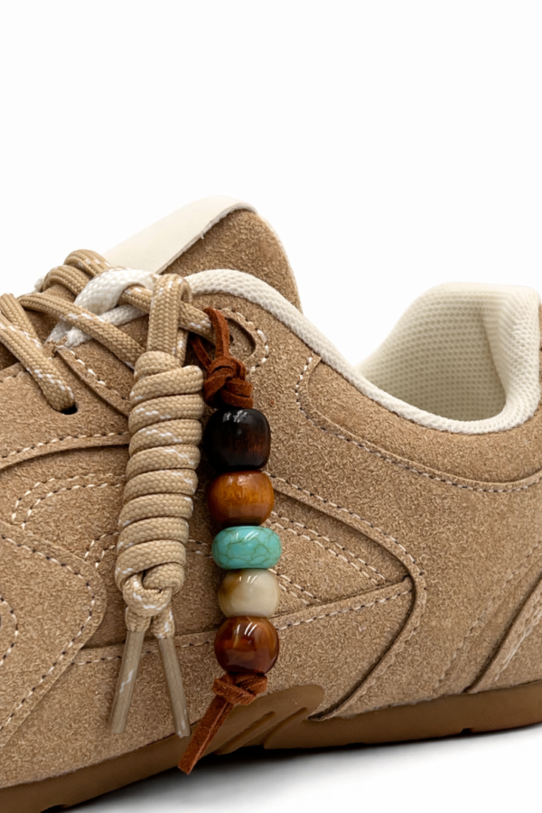Tenis Color Beige con Abalorio