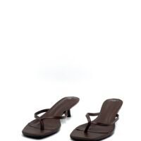 Tacones Bajos Carmelitas