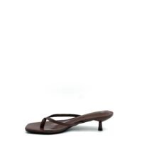 Tacones Bajos Carmelitas