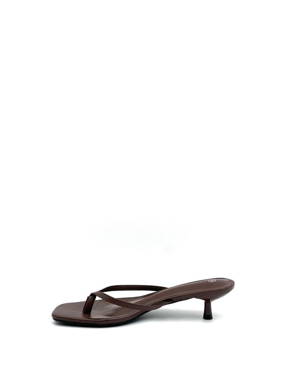 Tacones Bajos Carmelitas