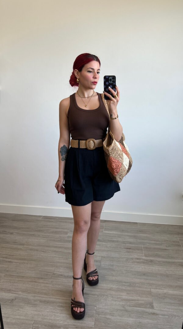 Short Color Entero con Cinto de Rafia