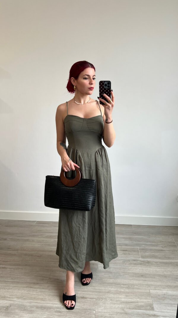 Vestido de Tirantes Escote Corazón