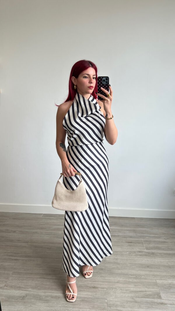 Conjunto de Saya y Blusa Lencera de Rayas