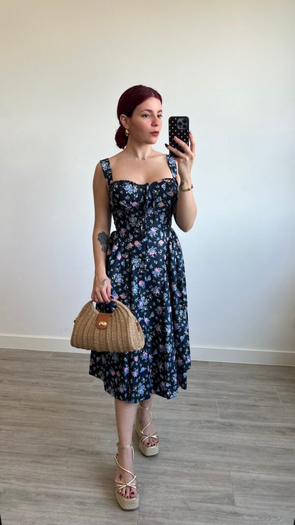 Vestido Estampado de Flores Escote Corazón Tirante Ancho