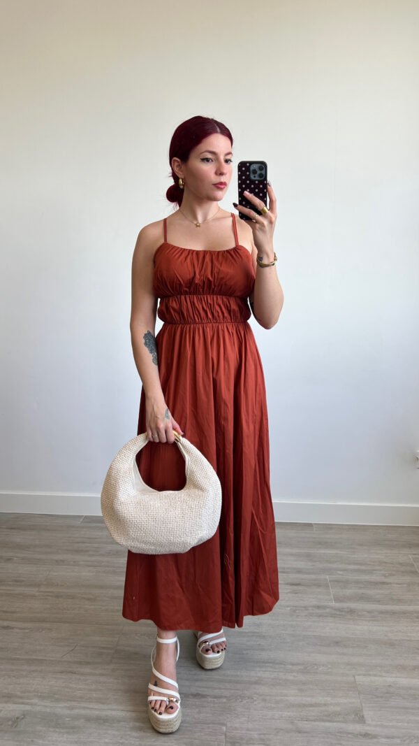 Vestido de Tirantes con Elásticos en el Pecho
