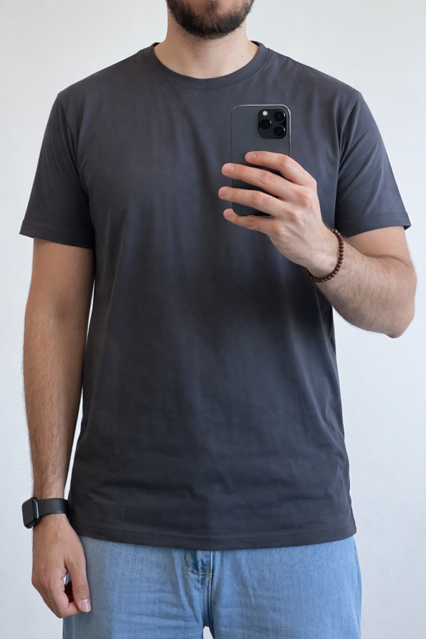 Camiseta Básica Gris Ratón