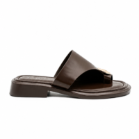 Sandalias Asimétricas Adorno Dorado