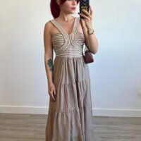 Vestido Trabajo de Soga en el Escote