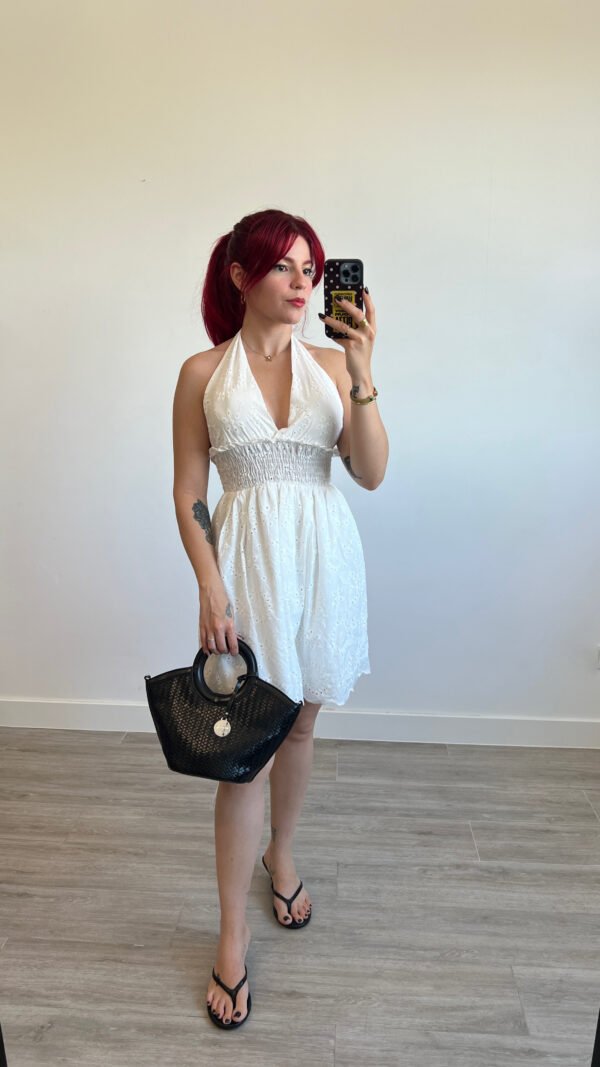 Vestido Tira Bordada Atado al Cuello