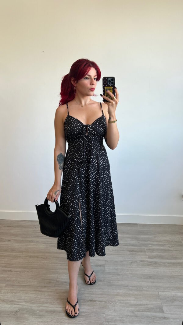 Vestido de Tirantes Anudado en el Escote
