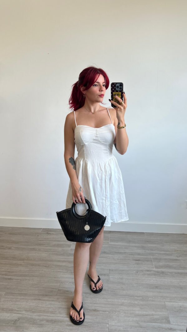 Vestido Corto Escote Corazón