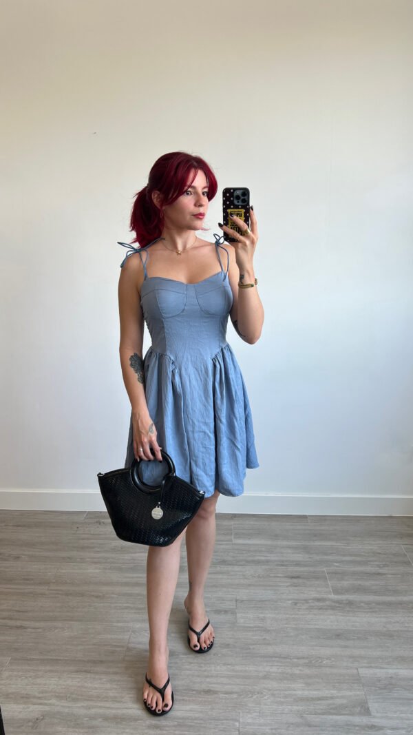 Vestido Corto Escote Corazón