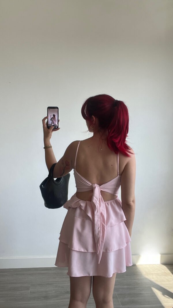 Vestido de Tirantes Saya Vuelos Espalda Afuera