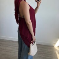 Blusa Asimétrica Atada al Cuello