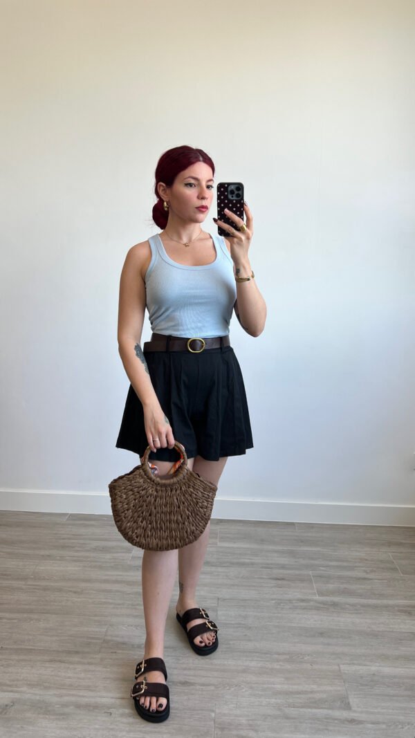 Short Color Entero Ancho Cinto Polipiel