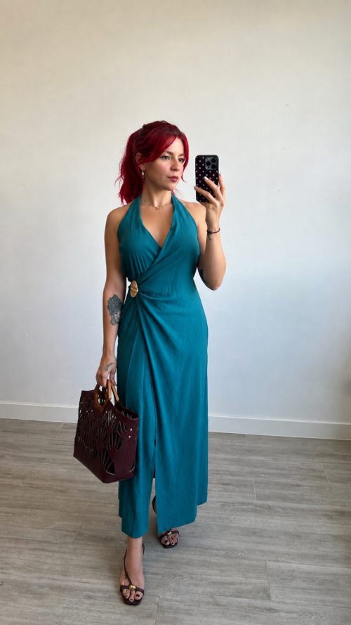 37880895-66A1-4C52-8A2E-EE0BD7E9DF06 Vestido Adorno Lateral