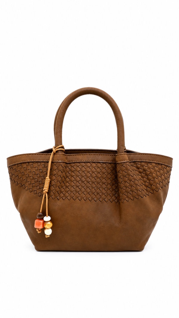 Cartera Trenzada con Charms