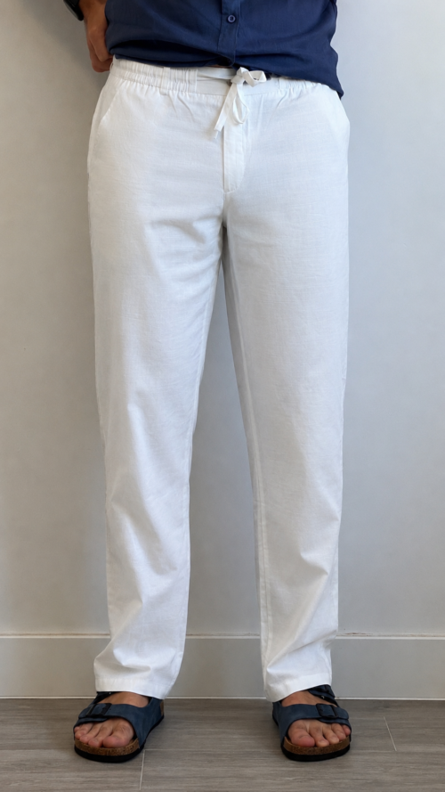 85260641-F431-44A0-97EF-9E11EDA26437 Pantalón Blanco con Cordón