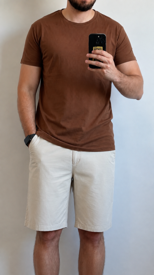 BF2F7193-0A7C-4363-987E-F41A7A5F6AF5 Camiseta Básica Carmelita