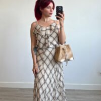 Conjunto de Cuadros Saya y Blusa de Vuelos
