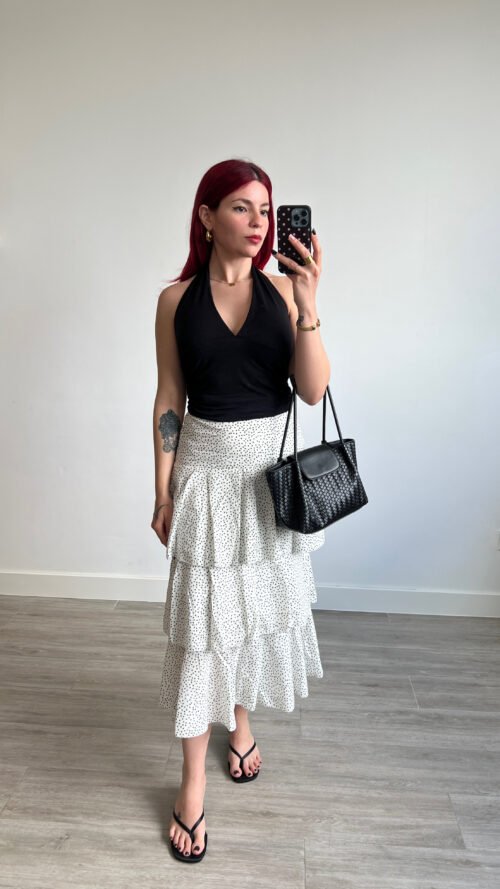Blusa Negra Atada al Cuello