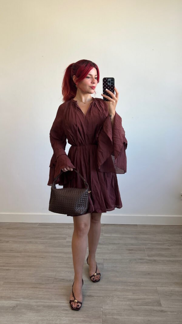 Vestido Borgoña Fluido Mangas Campana