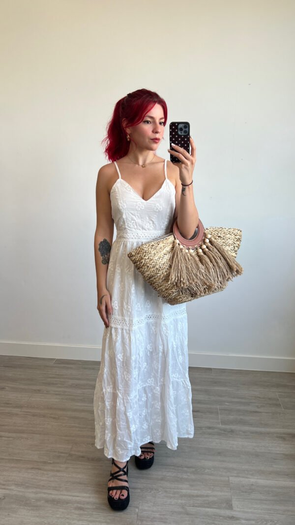 Vestido Tira Bordada Tirantes y Saya Can Can